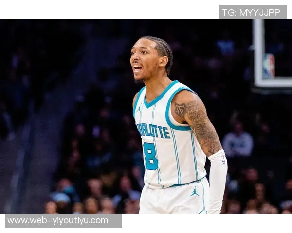 小尼克史密斯回顾湖人媒体日盛况与黄蜂时的鲜明对比