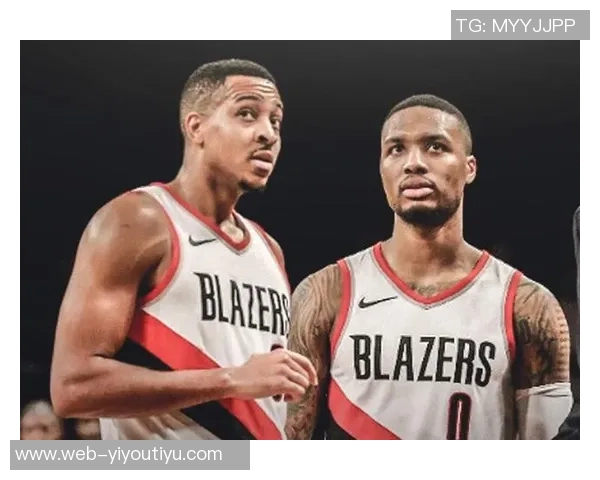 开拓者阵容失衡缺乏未来方向交易截止日需果断调整策略